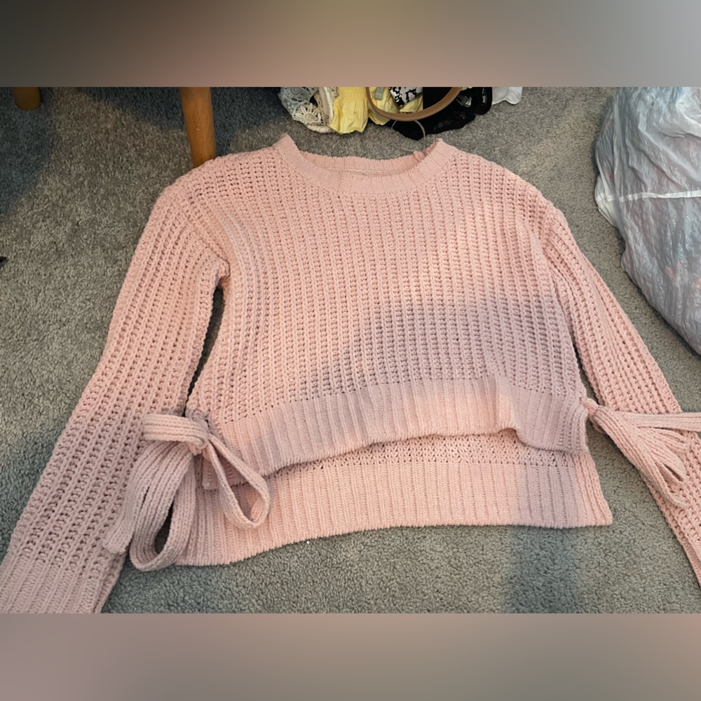 Pink bow sweater